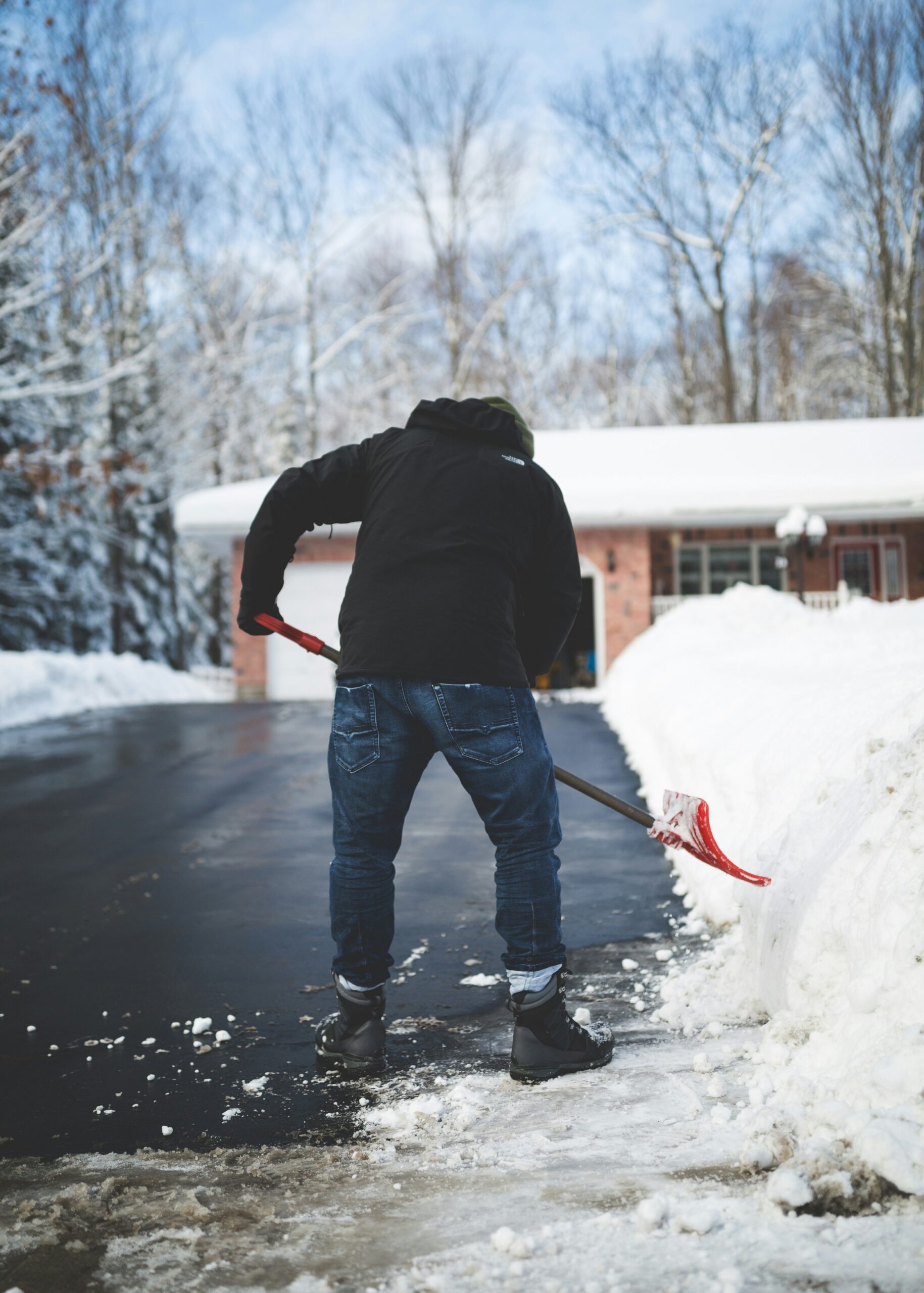Photo by <a href="https://unsplash.com/@mroz?utm_source=unsplash&utm_medium=referral&utm_content=creditCopyText">Filip Mroz</a> on <a href="https://unsplash.com/photos/person-shoveling-snow-TDiWmXb9-qk?utm_source=unsplash&utm_medium=referral&utm_content=creditCopyText">Unsplash</a>